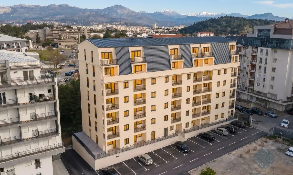 Prodaja, dvosoban stan, 53m², Central Point, Podgorica