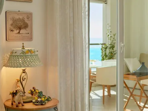 Sale, three bedroom apartment, 150m², Bečići, Budva - image 18