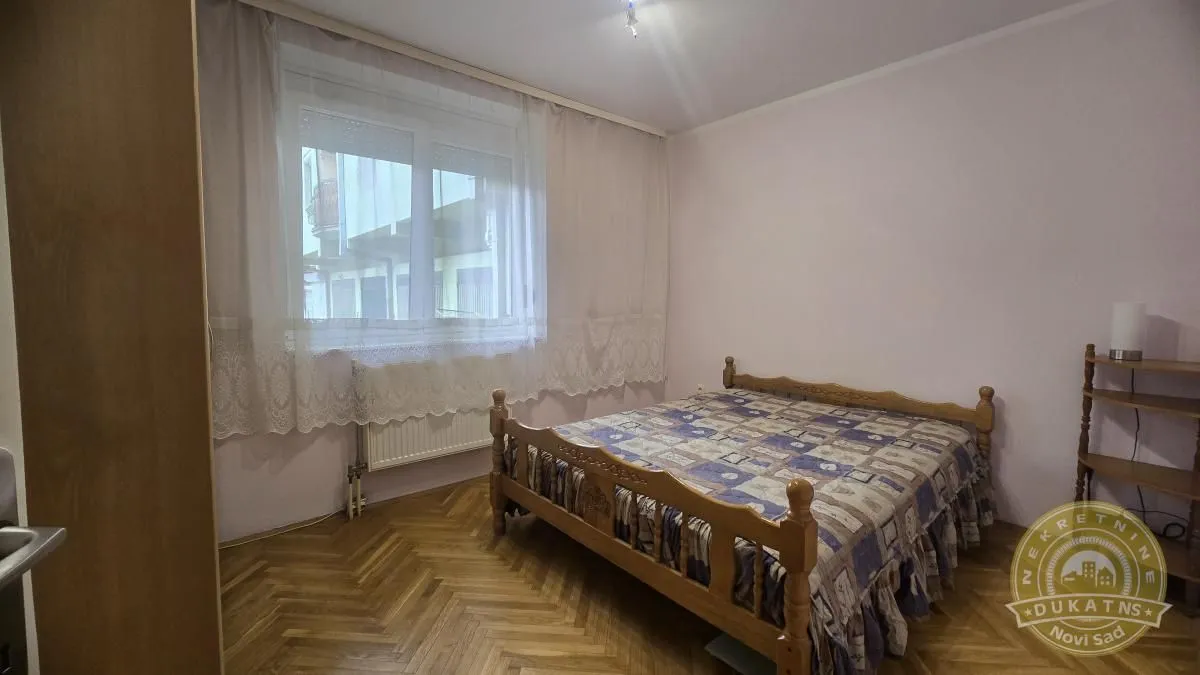 Prodaja, četvorosoban stan, 98m², Grbavica, Novi Sad Sve Podlokacije