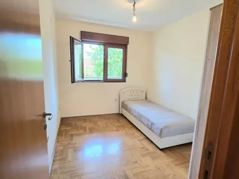 Sale, two bedroom apartment, 64m², Stari Aerodrom, Podgorica - image 8