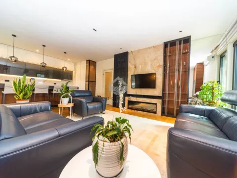 Three Bedroom Apartment for Sale, 141m2, Gorica C, Podgorica Three Bedroom Apartment for Sale, 141m2, Gorica C, Podgorica