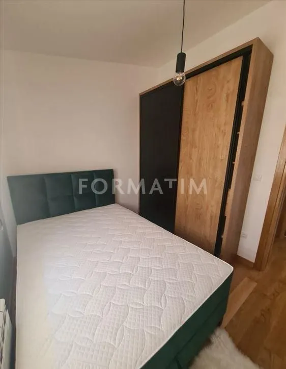 Izdavanje, jednosoban stan, 52m², Kluz, Zvezdara Sve Podlokacije