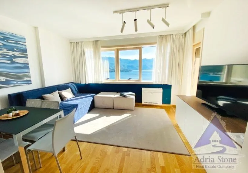 Sale, three bedroom apartment, 84m², Centar, Budva