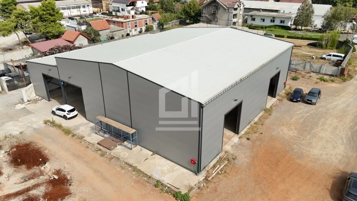 Rent, office space, 1050m², Konik, Podgorica