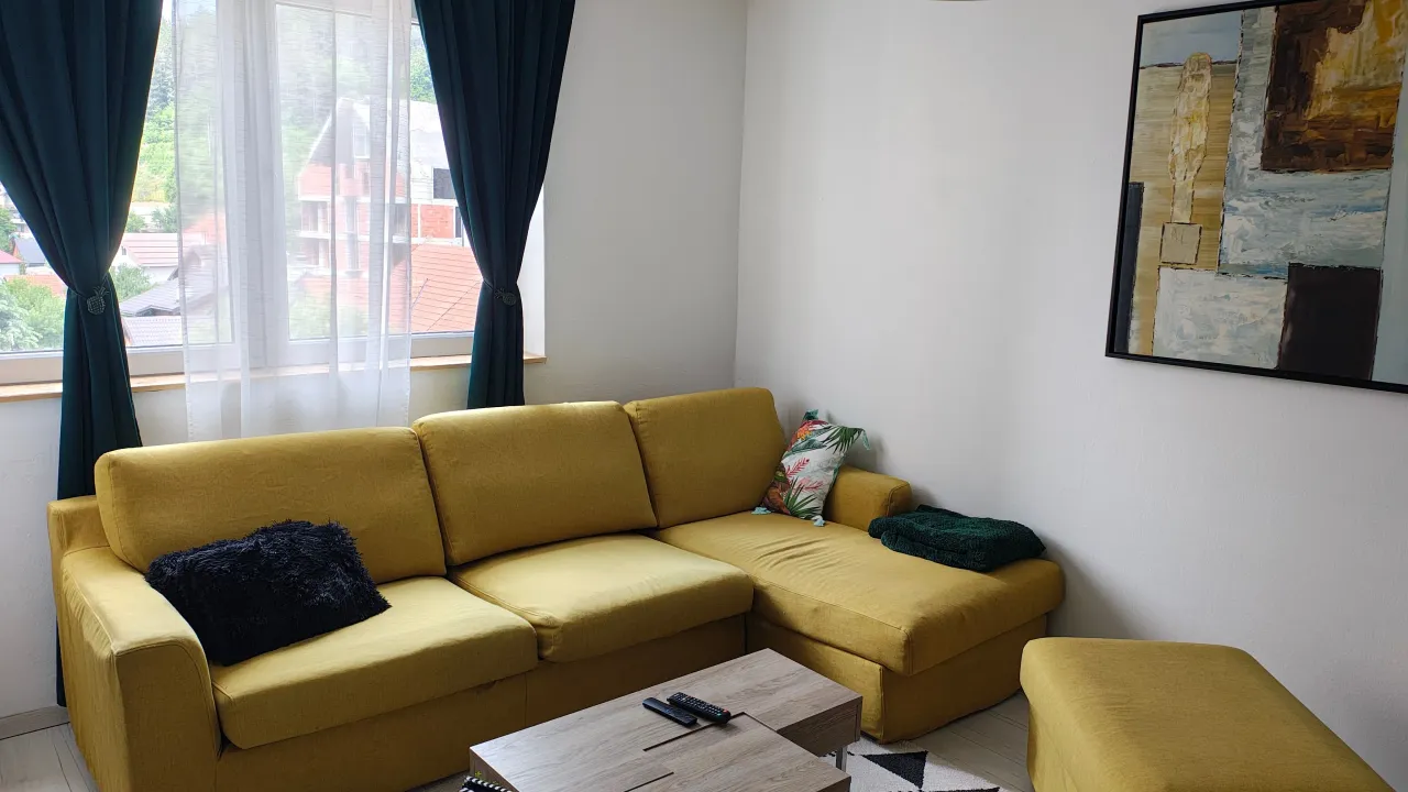 Rent, one bedroom apartment, 55m², Centar, Kolašin