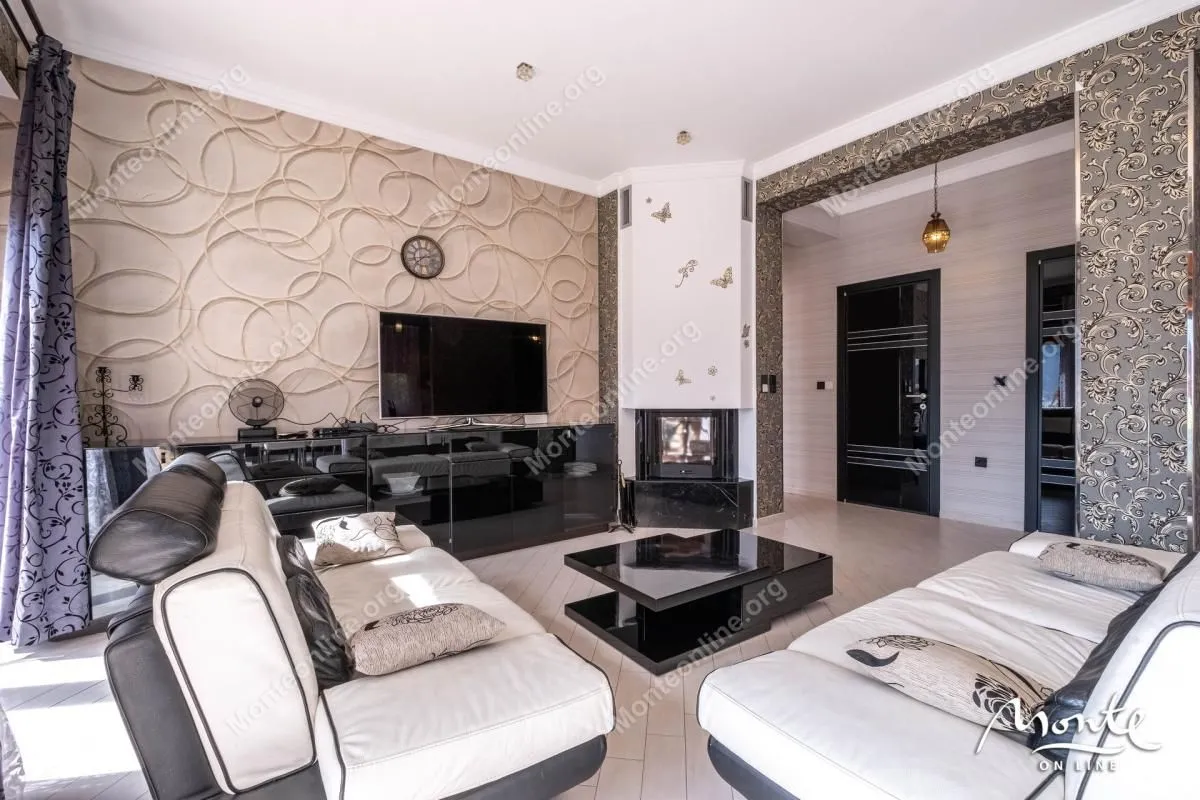 Sale, three bedroom apartment, 101m², Orahovac, Kotor