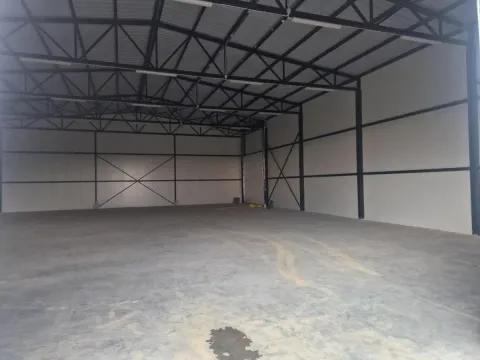 Rent, office space, 470m², Zemun Ugrinovci, Zemun Sve Podlokacije - image 3