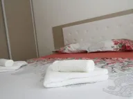 Izdavanje, jednosoban stan, 43m², Lazi, Budva - image 10