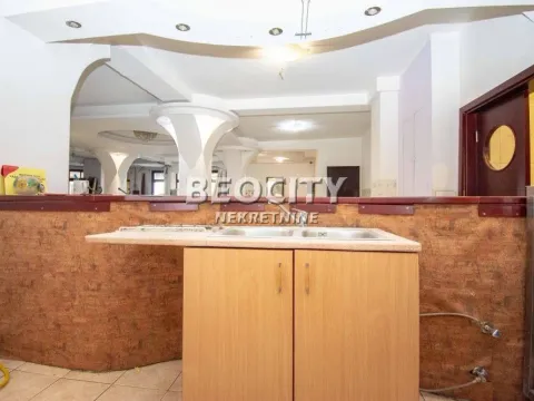 Sale, office space, 365m², Petlovo Brdo, Beograd - image 6