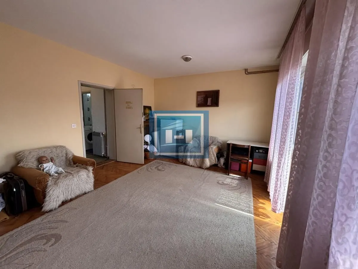 Prodaja, kuća, 344m², Levač, Jagodina