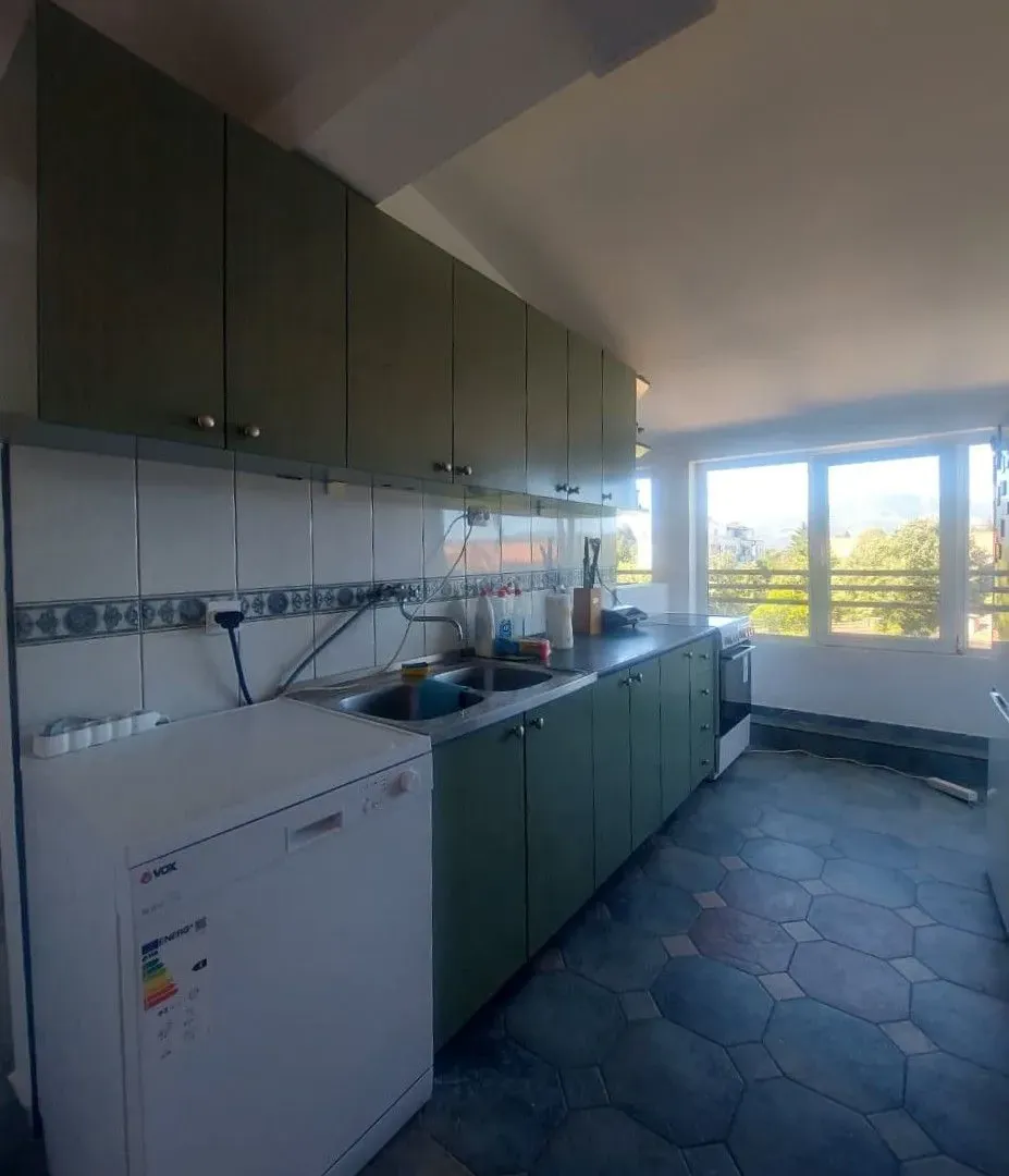 Izdavanje, trosoban stan, 86m², Centar, Nikšić