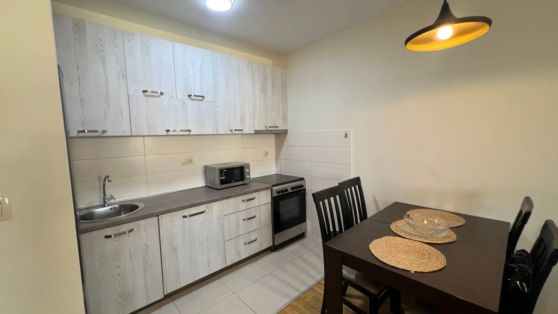 Rent, two bedroom apartment, 64m², Stari Aerodrom, Podgorica