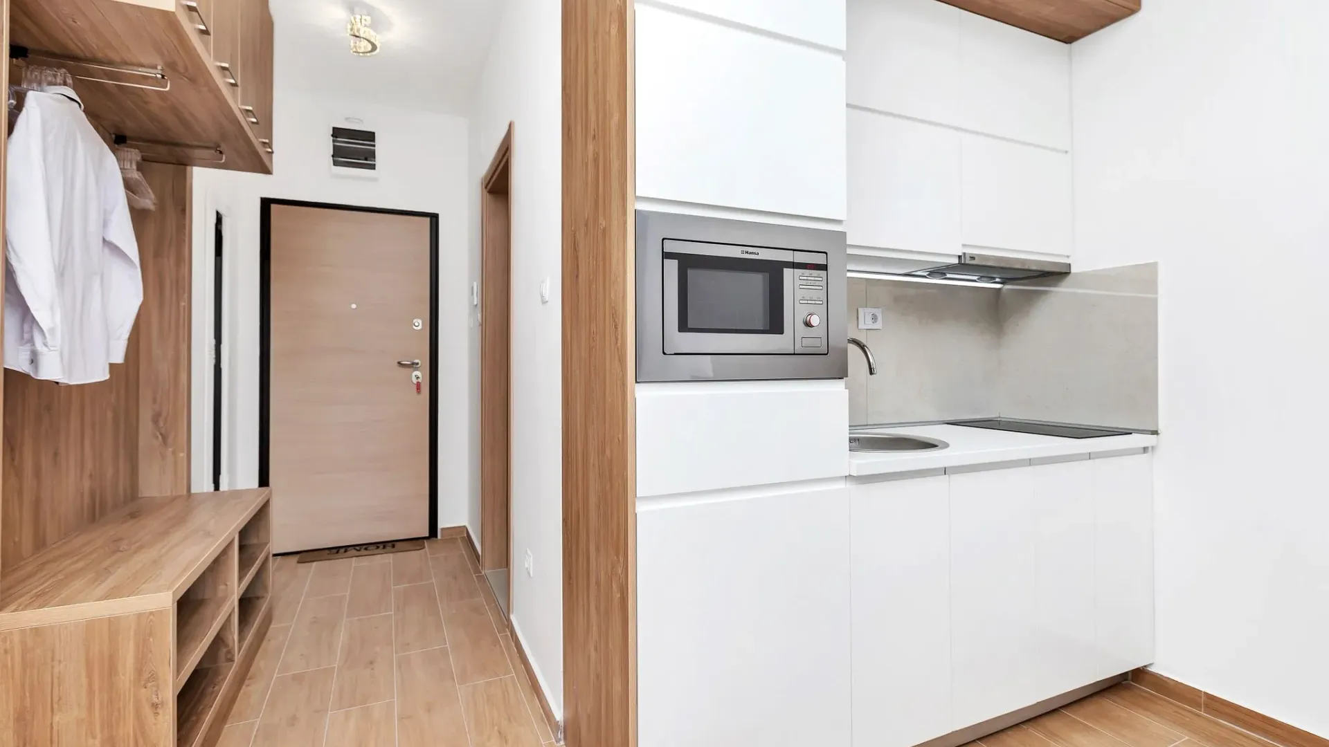 Rent, studio apartment, 26m², Bečići, Budva