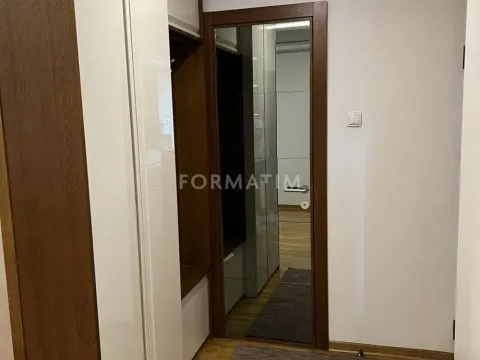 Izdavanje, trosoban stan, 78m², Banjica, Voždovac Sve Podlokacije - image 11