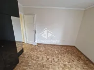 Izdavanje, četvorosoban stan, 105m², Stari Grad, Beograd - image 7