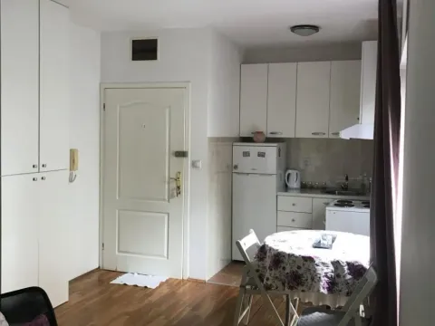 Prodaja, dvosoban stan, 38m², Zvezdarska Šuma, Zvezdara Sve Podlokacije - image 10