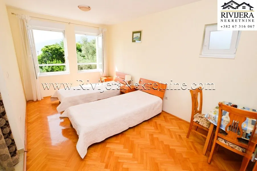 Prodaja, kuća, 260m², Đenovići, Herceg Novi