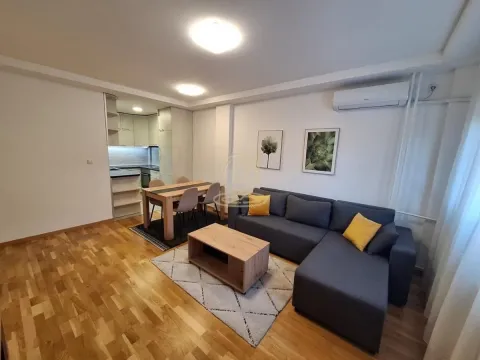 Izdavanje, dvosoban stan, 43m², Liman 4, Novi Sad Sve Podlokacije - image 3