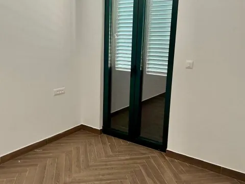 Prodaja, trosoban stan, 96m², Đuraševići, Tivat - image 4