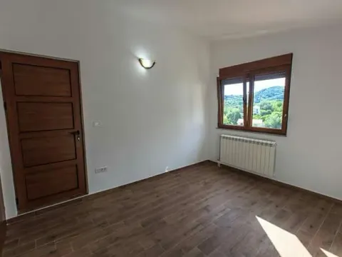 Sale, house, 500m², Šušanj, Bar - image 5