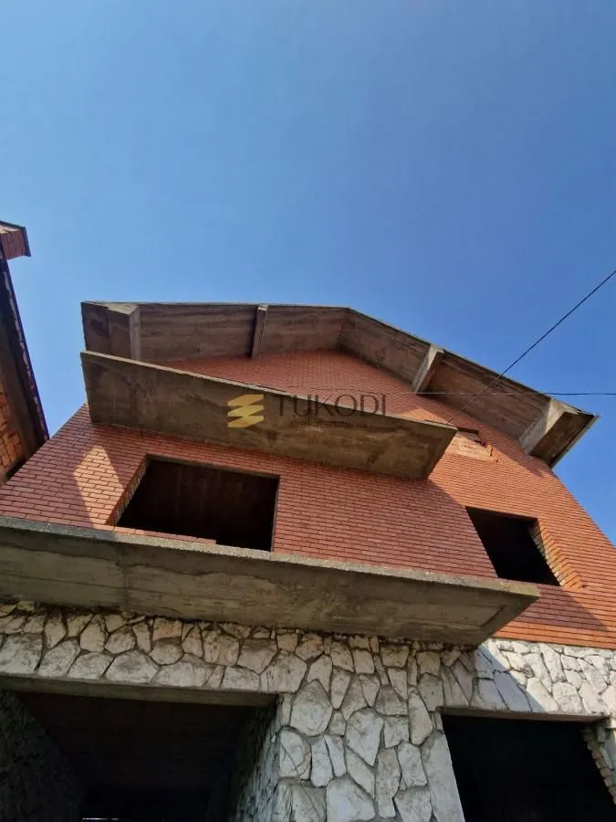 Sale, house, 765m², Novi Banovci, Stara Pazova