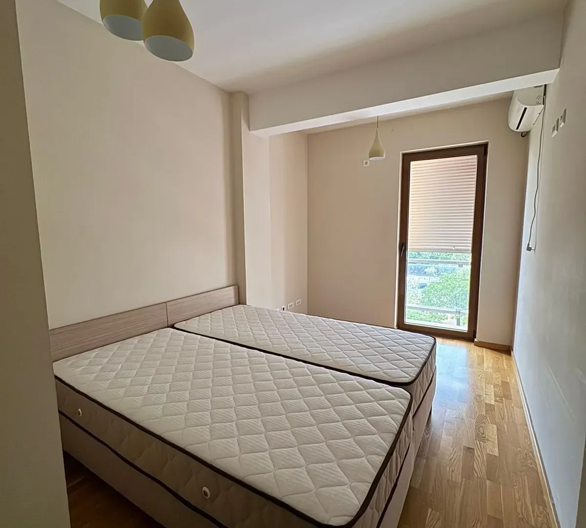 Izdavanje, trosoban stan, 95m², Podgorica, Crna Gora