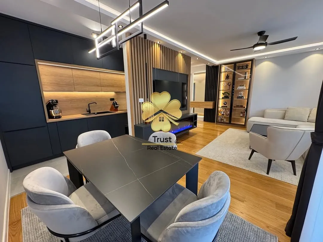 Rent, three bedroom apartment, 100m², Central Point, Podgorica