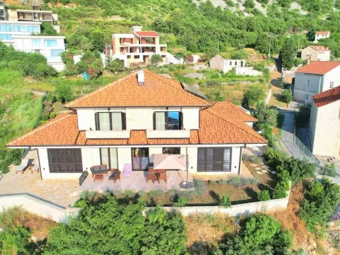 Prodaja, kuća, 183m², Tudorovići, Budva