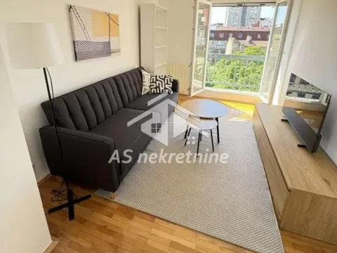 Rent, apartment, 45m², Stari Grad, Beograd - image 2