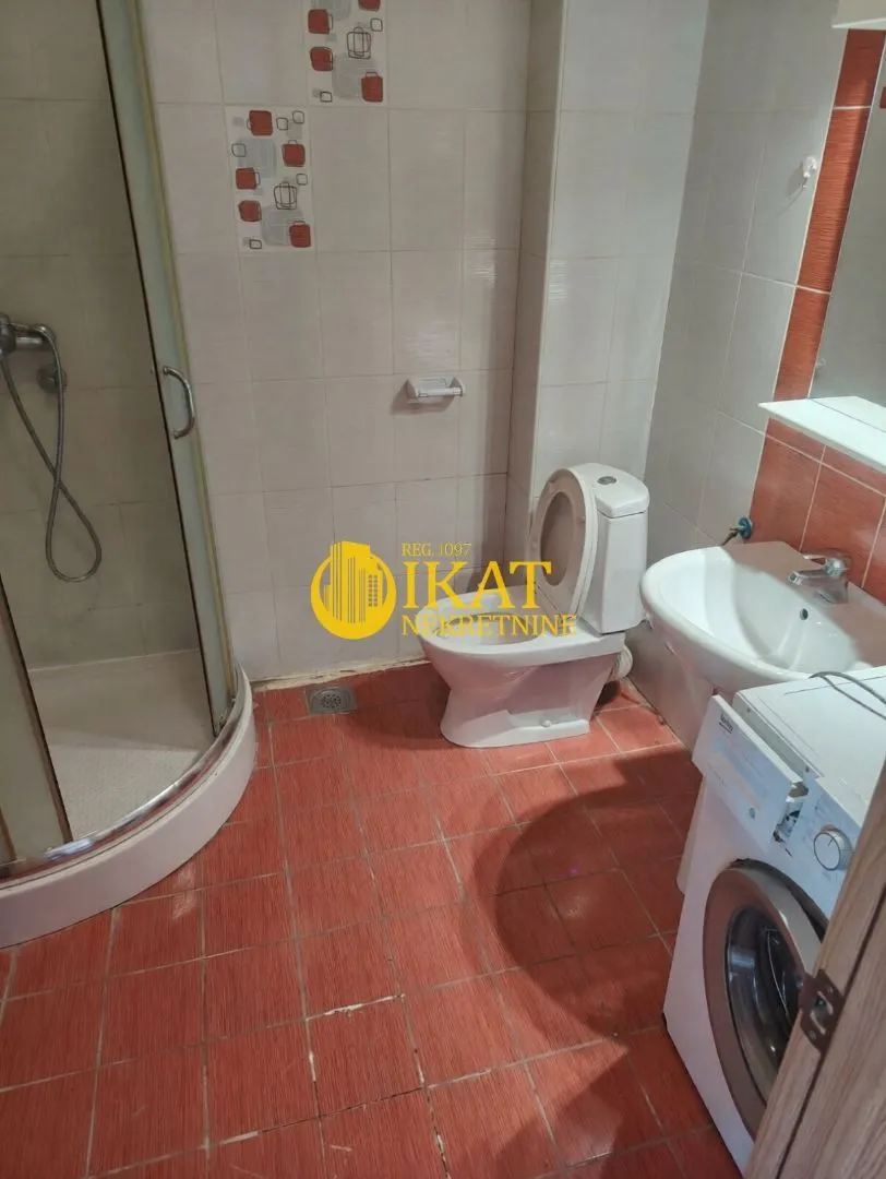 Prodaja, dvosoban stan, 42m², Leštane, Grocka