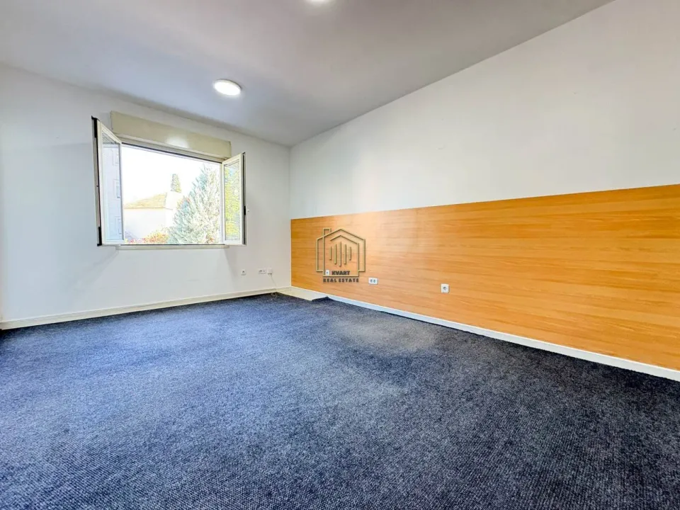 Rent, office space, 42m², Ljubović, Podgorica