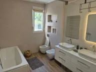 Rent, house, 157m², Tološi, Podgorica - image 7