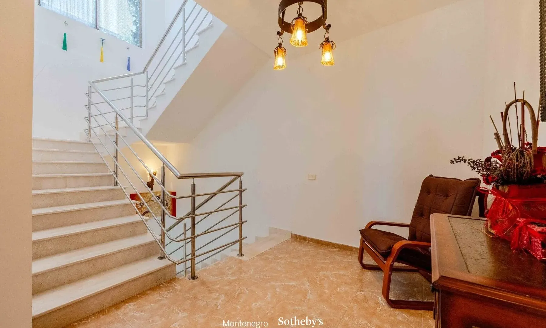 Sale, house, 416m², Utjeha, Bar