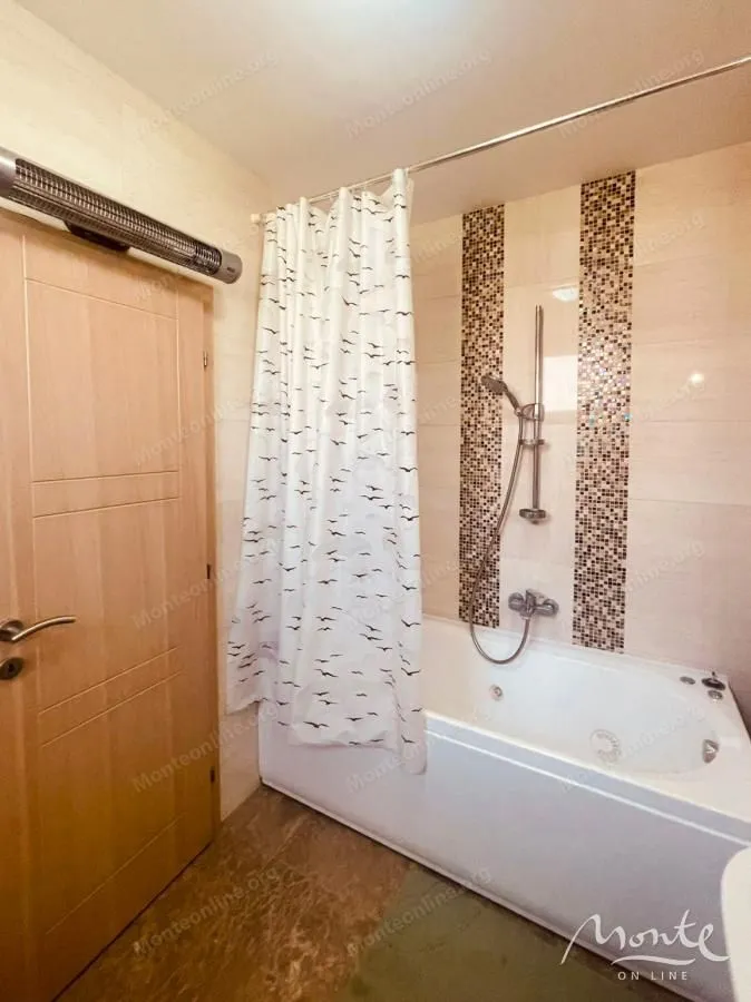 Sale, three bedroom apartment, 98m², Bečići, Budva