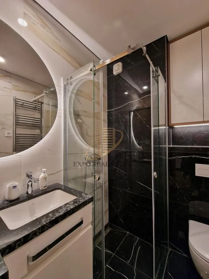 Prodaja, jednosoban stan, 39m², Vračar Hram, Vračar Sve Podlokacije