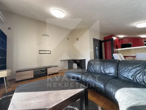 Rent, three bedroom apartment, 100m², Zagorič, Podgorica - image 3