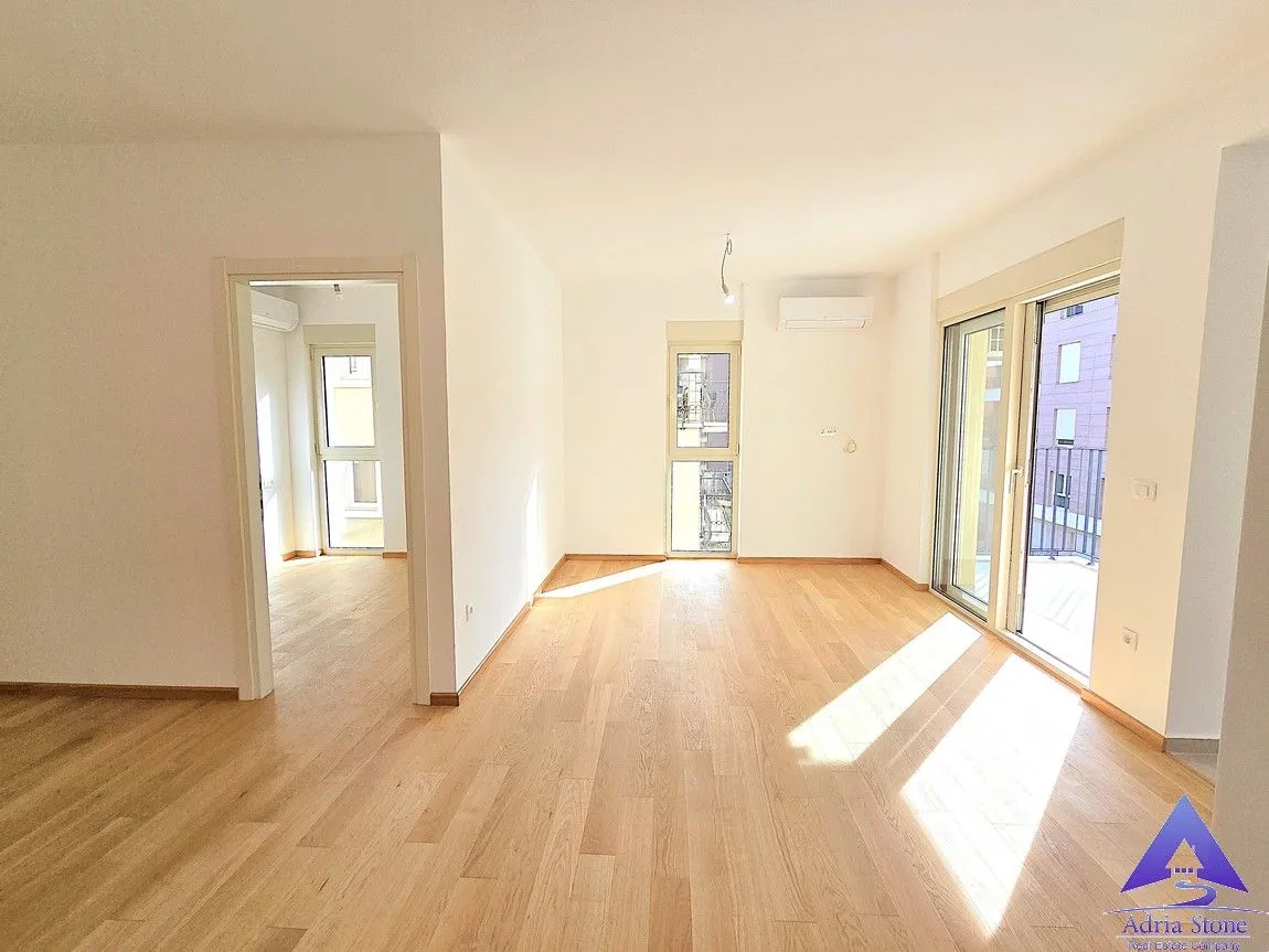 Sale, two bedroom apartment, 65m², Centar, Budva