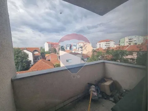 Prodaja, trosoban stan, 81m², Crveni Pevac, Niš - image 10