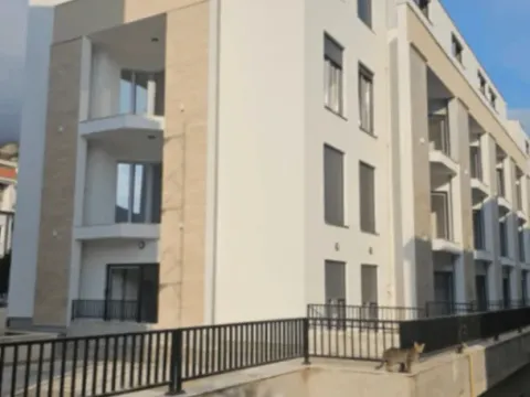 Sale, three bedroom apartment, 84m², Maine, Budva - image 4