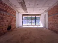 Izdavanje, poslovni prostor, 100m², Stari Aerodrom, Podgorica - image 6