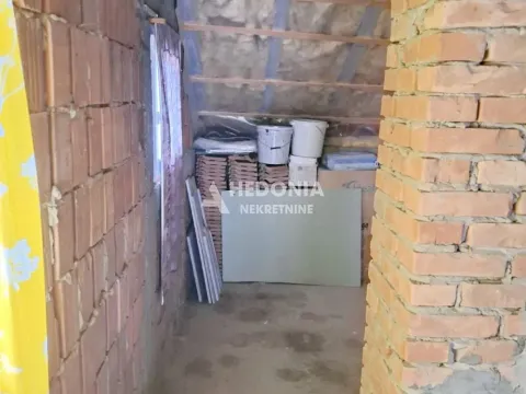 Prodaja, kuća, 210m², Boleč, Grocka - image 12