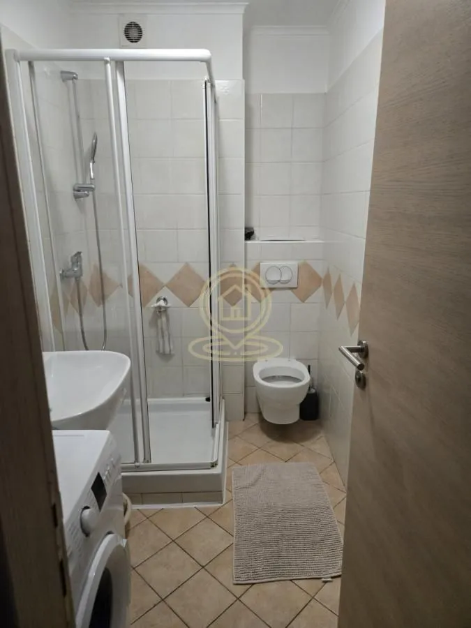 Izdavanje, jednosoban stan, 30m², Adamovićevo Naselje, Novi Sad Sve Podlokacije