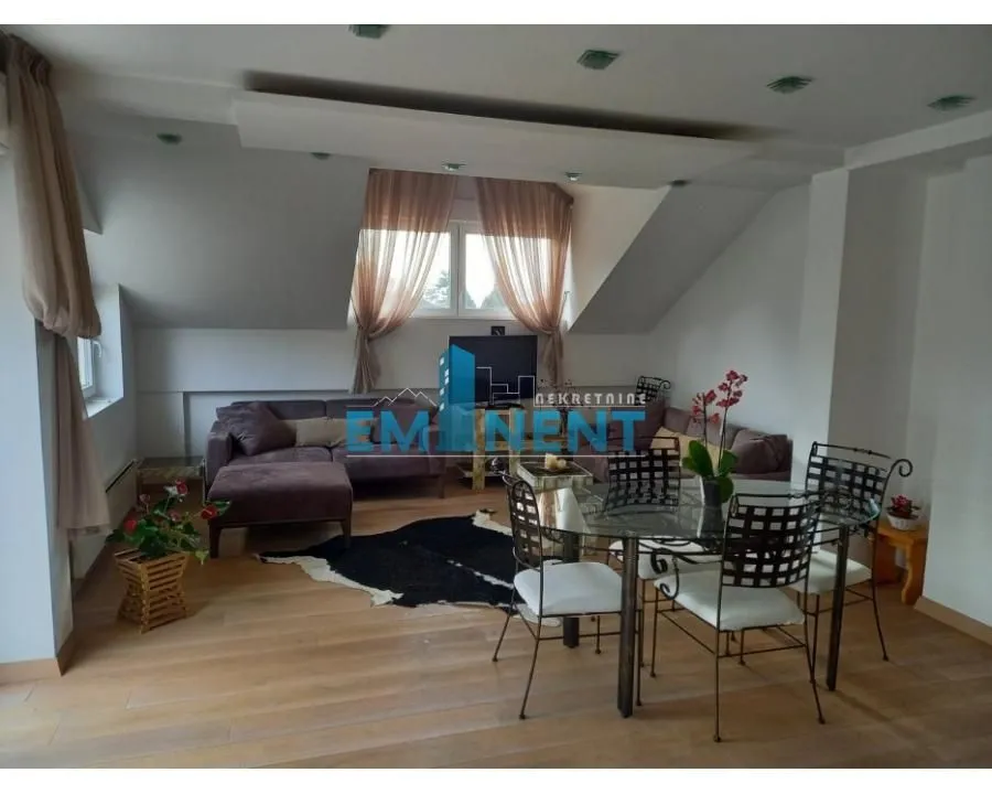 Rent, four bedroom apartment, 120m², Senjak, Beograd