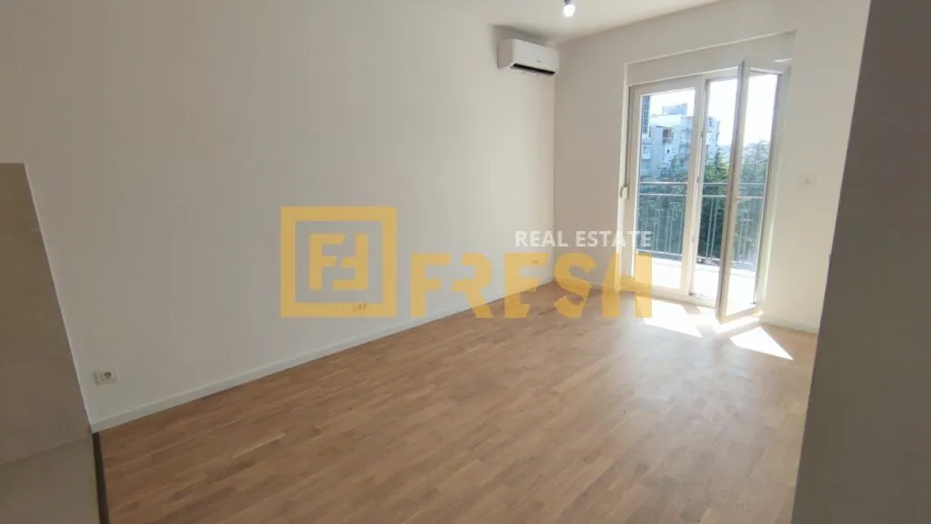 Prodaja, jednosoban stan, 40m², Zabjelo, Podgorica