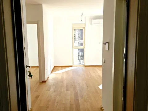 Prodaja, dvosoban stan, 65m², Centar, Budva - image 5