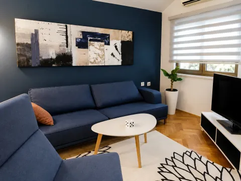 Rent, one bedroom apartment, 35m², Preko Morače, Podgorica - image 1