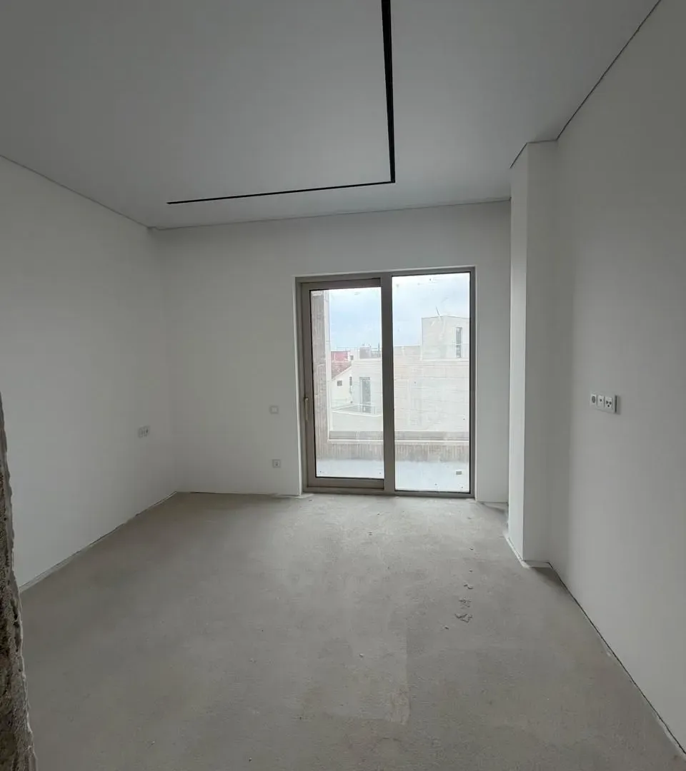 Sale, two bedroom apartment, 77m², Pržno, Budva