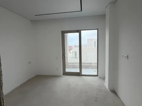 Sale, two bedroom apartment, 77m², Pržno, Budva - image 4