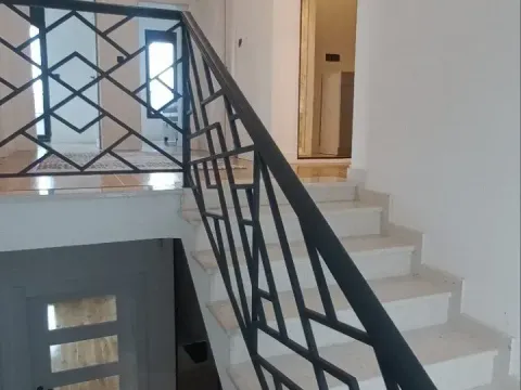 Rent, apartment, 180m², Gornja Gorica, Podgorica - image 11