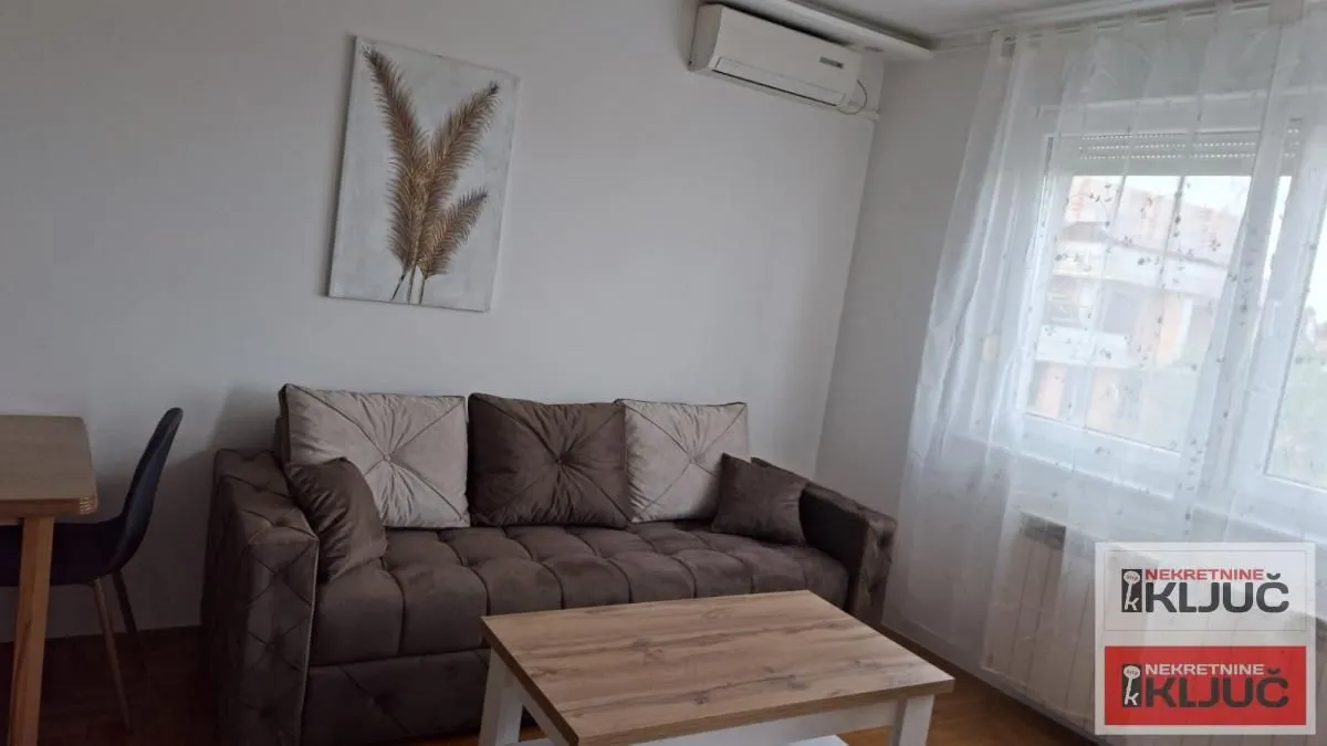 Rent, one bedroom apartment, 41m², Grbavica, Novi Sad Sve Podlokacije